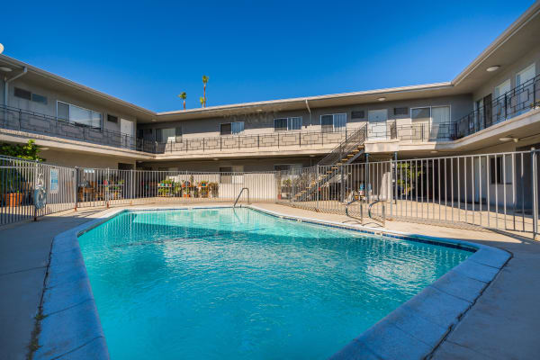 Chateau 16930 Blackhawk Apartments, LLC property